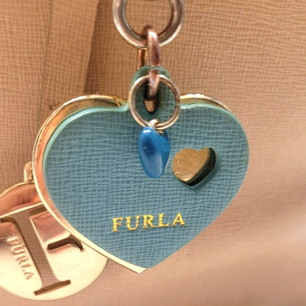 🤎🩵🤎 NWOT FURLA Linda Beige Saffiano Leather Top Handle Satchel & Crossbody - Picture 14 of 16
